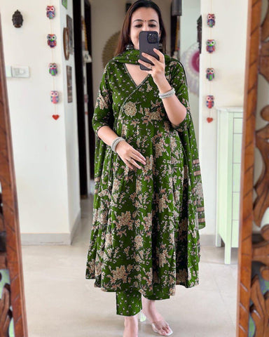 Anarkali Kurta Set With Angrakha Style For Women( Green )