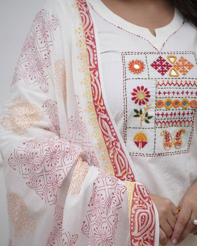 Kurta White Embroidered Aline Kurta Bottom Set With Dupatta